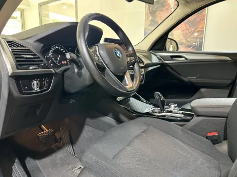 BMW X3 xdrive20d mhev 48V Business Advantage auto - Immagine 9