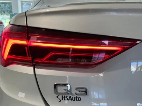 Audi Q3 Sportback 35 2.0 tdi Business Plus quattro s-tronic - Immagine 27