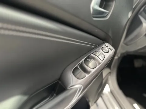 Nissan Juke 1.6 hev N-Connecta - Immagine 22
