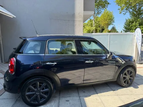 Mini Mini Countryman 2.0 Cooper SD - Immagine 7