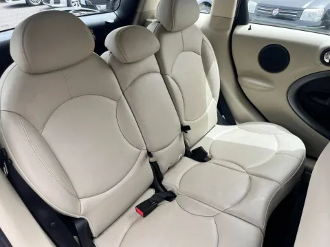 Mini Mini Countryman 2.0 Cooper SD - Immagine 13