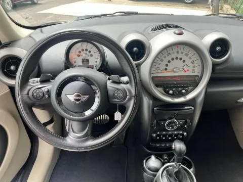 Mini Mini Countryman 2.0 Cooper SD - Immagine 17