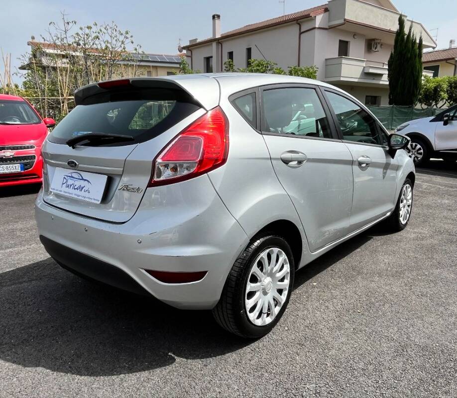 Ford Fiesta 5p 1.5 tdci 75cv - Immagine 5