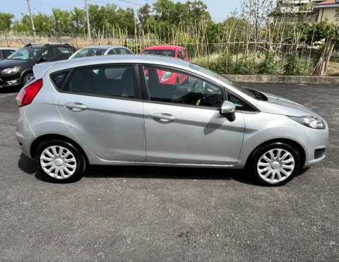 Ford Fiesta 5p 1.5 tdci 75cv - Immagine 6
