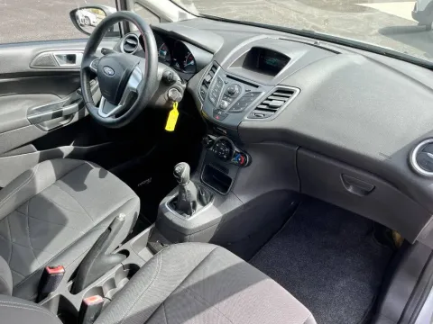 Ford Fiesta 5p 1.5 tdci 75cv - Immagine 14