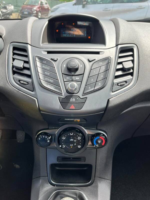 Ford Fiesta 5p 1.5 tdci 75cv - Immagine 17