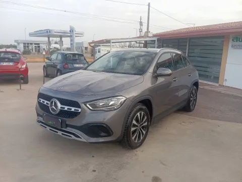 Mercedes GLA 180 d Business auto - Immagine 3