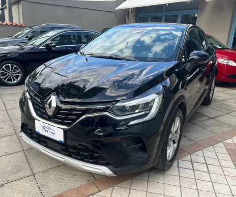 Renault Captur 1.5 blue dci Zen 95cv - Immagine 2