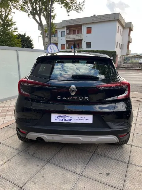 Renault Captur 1.5 blue dci Zen 95cv - Immagine 5