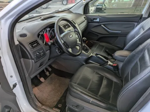 Ford Kuga 2.0 tdci + 4wd 163cv - Immagine 7