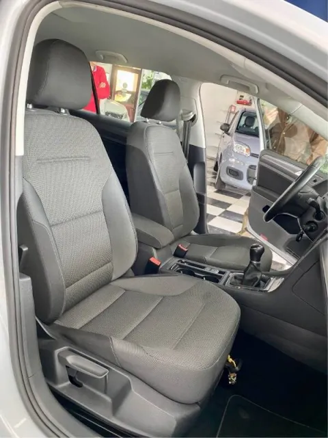 Volkswagen Golf Variant 1.6 tdi Executive 115cv - Immagine 27