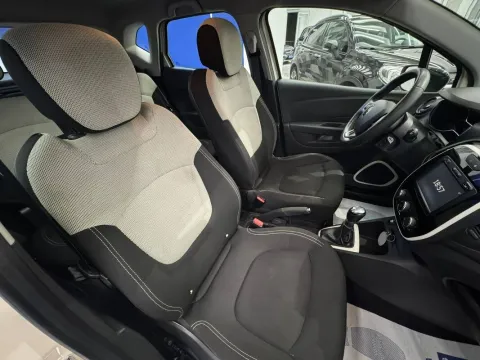 Renault Captur 1.5 dci Business 90cv - Immagine 14