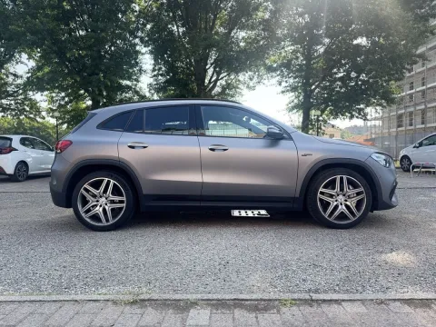 Mercedes GLA AMG 35 Race Edition 4matic auto - Immagine 4