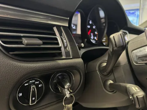 Porsche Macan 2.9 GTS 380cv pdk - Immagine 22