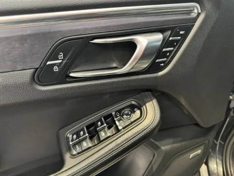 Porsche Macan 2.9 GTS 380cv pdk - Immagine 23