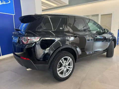 Land Rover Discovery Sport 2.0 ed4 Pure 2wd 150cv - Immagine 9