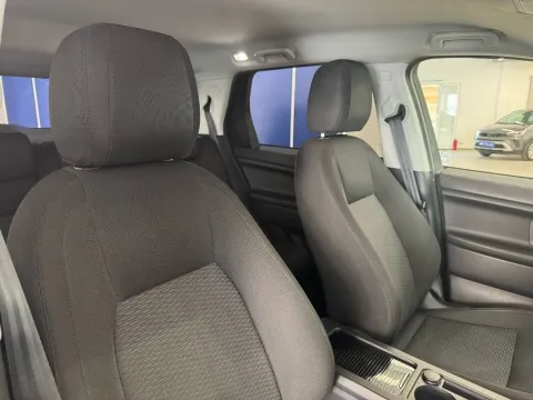 Land Rover Discovery Sport 2.0 ed4 Pure 2wd 150cv - Immagine 24