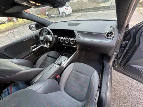 Mercedes GLA AMG 35 Race Edition 4matic auto - Immagine 13