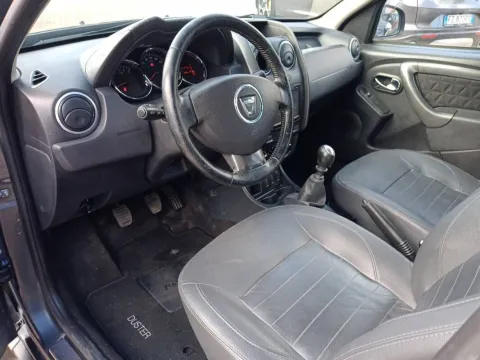 Dacia Duster 1.5 dci Laureate 4x2 110cv - Immagine 4