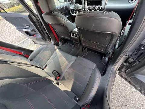 Mercedes GLA AMG 35 Race Edition 4matic auto - Immagine 27