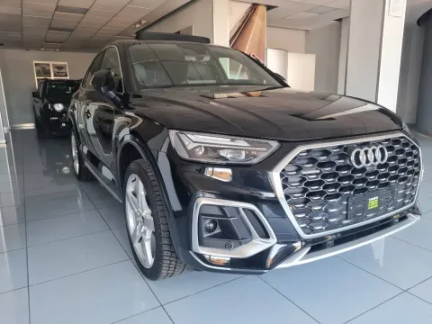 Audi Q5 Sportback 40 2.0 tdi mhev 12V S line quattro s-tronic - Immagine 1