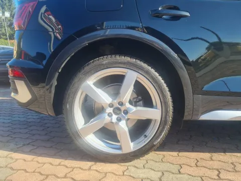 Audi Q5 Sportback 40 2.0 tdi mhev 12V S line quattro s-tronic - Immagine 4