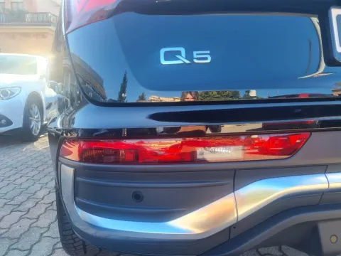 Audi Q5 Sportback 40 2.0 tdi mhev 12V S line quattro s-tronic - Immagine 5