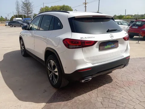 Mercedes GLA 200 d Sport Plus 4matic auto - Immagine 4