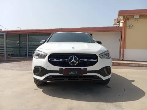 Mercedes GLA 200 d Sport Plus 4matic auto - Immagine 8