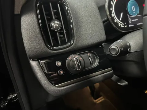 Mini Mini Countryman 1.5 Cooper Classic auto - Immagine 9