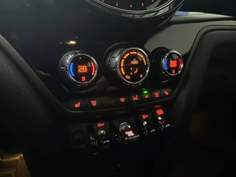 Mini Mini Countryman 1.5 Cooper Classic auto - Immagine 15