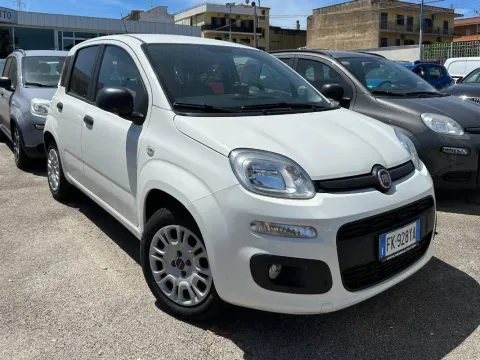 Fiat Panda 1.2 Lounge s&s 69cv my19 - Immagine 1