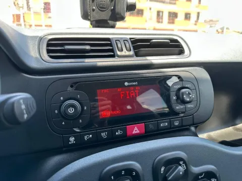Fiat Panda 1.2 Lounge s&s 69cv my19 - Immagine 11
