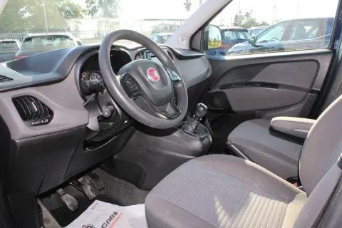 Volkswagen up! 5p 1.0 Move up! 60cv my20 - Immagine 13