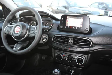 Nissan Qashqai 1.3 dig-t N-Connecta 140cv - Immagine 13