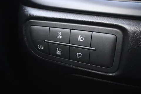 Nissan Qashqai 1.3 dig-t N-Connecta 140cv - Immagine 19