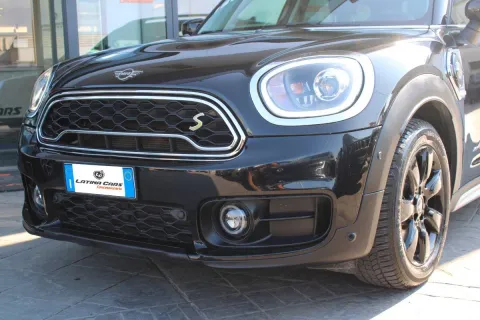 Mini Mini Countryman 1.5 Cooper SE Business all4 auto - Immagine 2