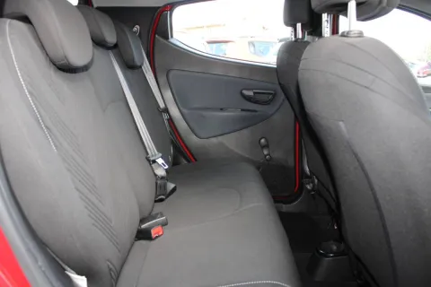 Volkswagen Passat Variant 2.0 tdi Business 150cv dsg 7m - Immagine 8