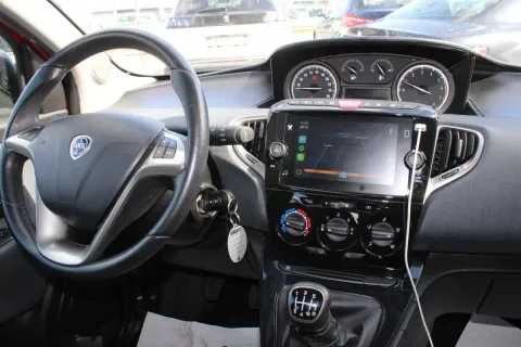 Volkswagen Passat Variant 2.0 tdi Business 150cv dsg 7m - Immagine 14