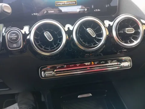 Mercedes GLA 200 d Sport Plus 4matic auto - Immagine 28