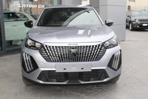 Peugeot 2008 1.2 puretech Allure s&s 130cv eat8 - Immagine 3