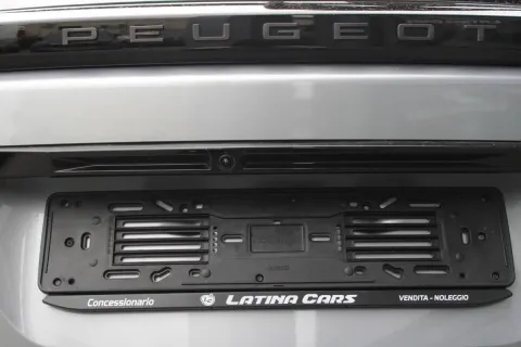Peugeot 2008 1.2 puretech Allure s&s 130cv eat8 - Immagine 8
