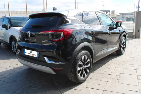 Renault Captur 1.0 tce Techno 90cv - Immagine 5