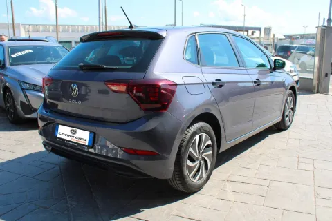 Volkswagen Polo 1.0 evo Life 80cv - Immagine 5