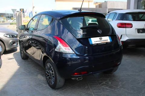 Lancia Ypsilon 1.2 Gold ecochic Gpl 69cv my19 - Immagine 7