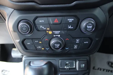 Fiat Panda 1.2 Easy easypower Gpl 69cv my19 - Immagine 16