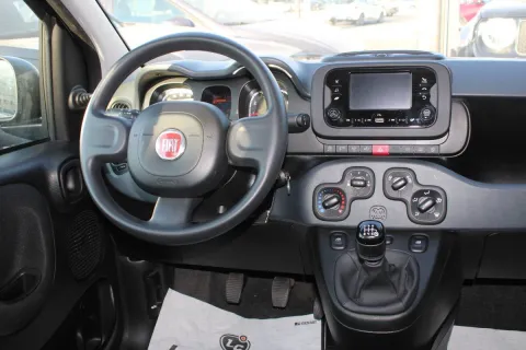 Fiat Panda 1.0 firefly hybrid s&s 70cv - Immagine 9