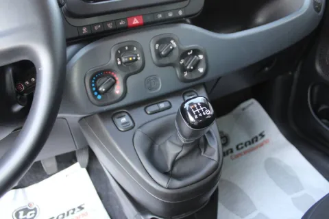 Fiat Panda 1.0 firefly hybrid s&s 70cv - Immagine 14