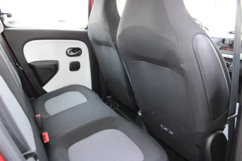 Renault Twingo 1.0 sce Life 65cv - Immagine 9