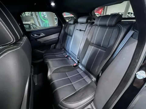 Land Rover Range Rover Velar 2.0d i4 R-Dynamic S 240cv auto my19 - Immagine 13
